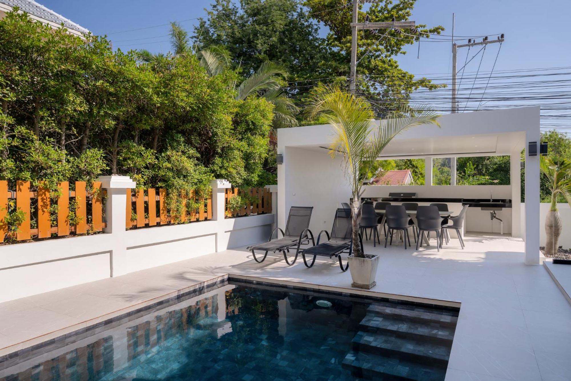 Stunning Villa With Pool And Tropical Garden HHQ Buitenkant foto