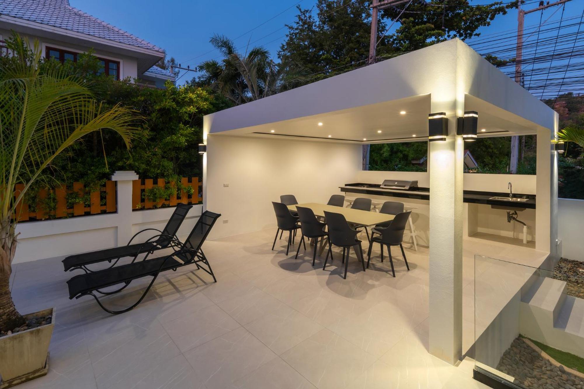 Stunning Villa With Pool And Tropical Garden HHQ Buitenkant foto