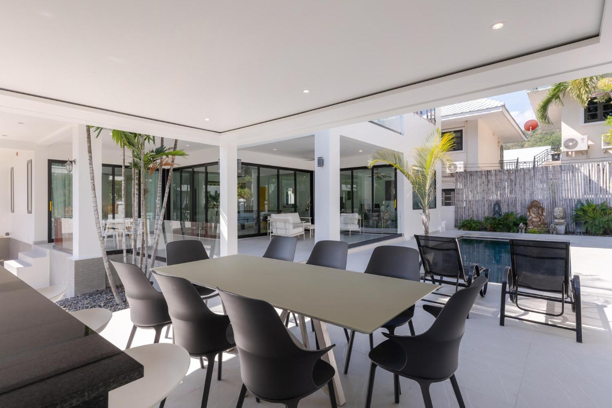 Stunning Villa With Pool And Tropical Garden HHQ Buitenkant foto