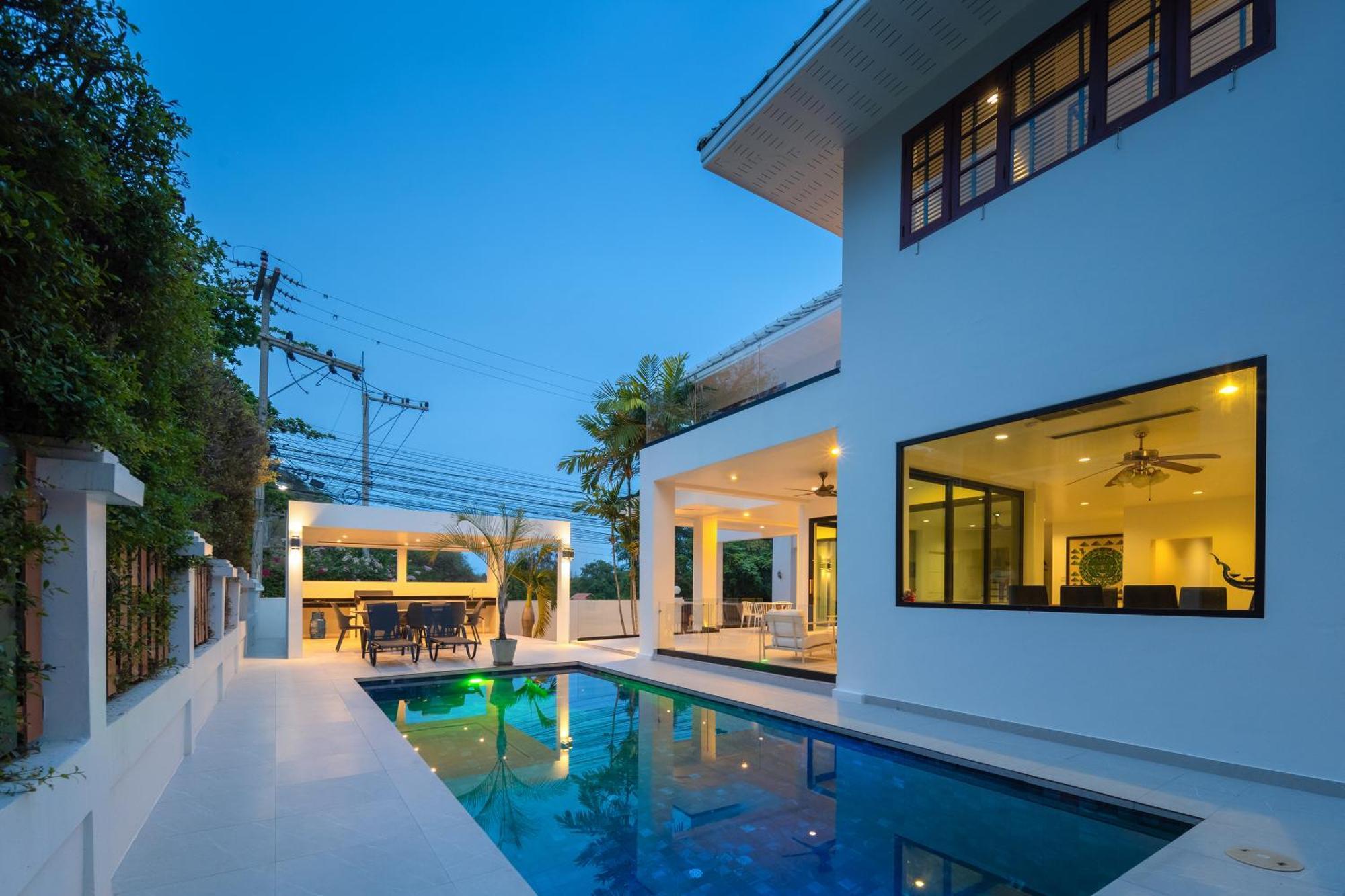 Stunning Villa With Pool And Tropical Garden HHQ Buitenkant foto